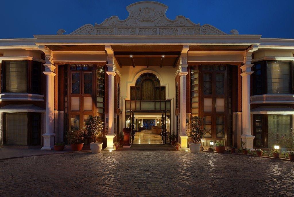 Arrival façade and evening entrance of Hotel Ramada Mussoorie.